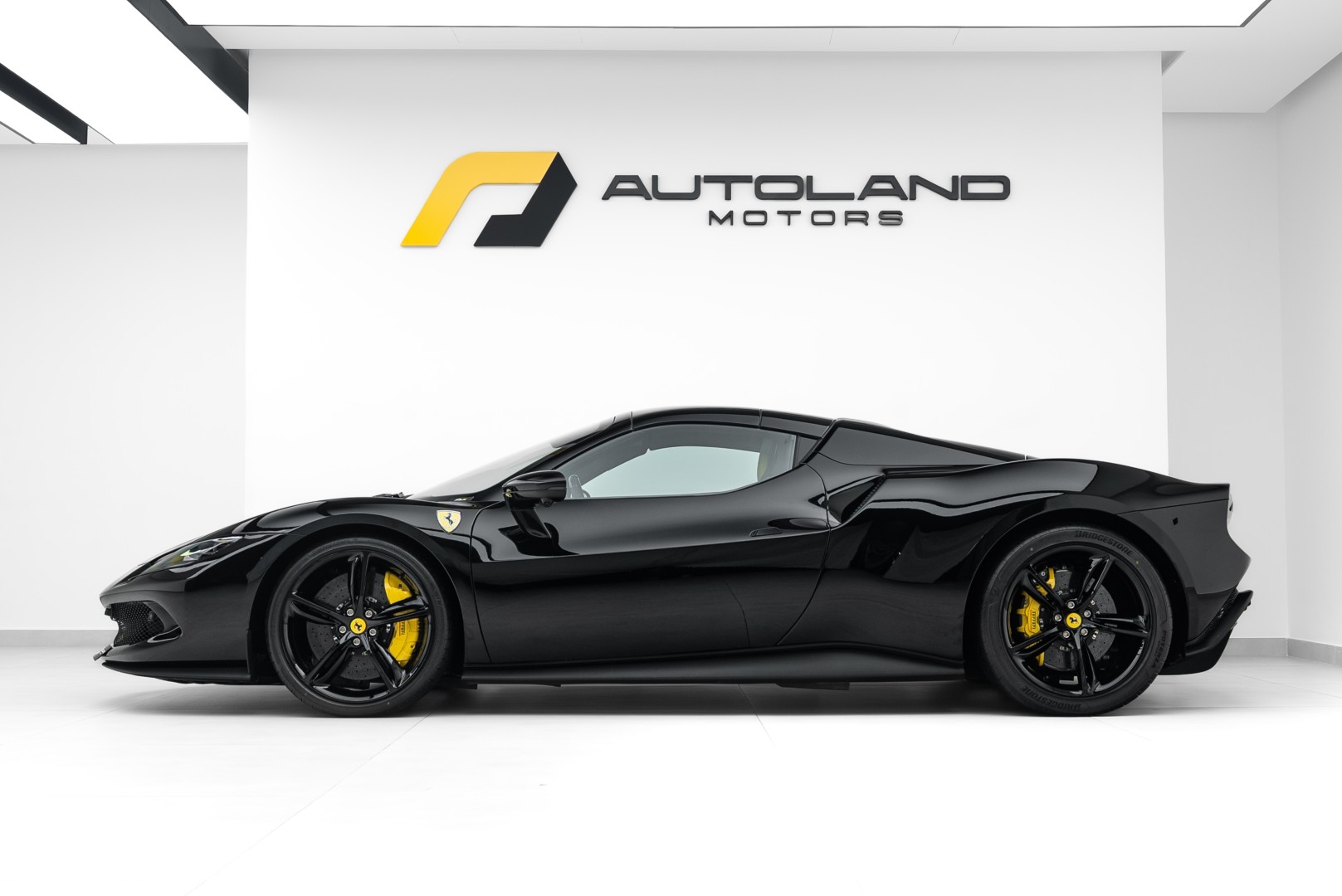 2025 FERRARI 296 GTS | MAIN DELAER SERVICE | HIGH SPEC